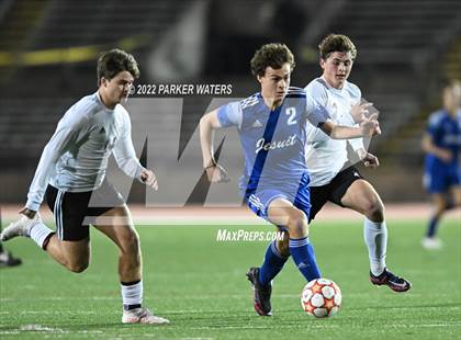 Thumbnail 3 in Dutchtown vs Jesuit (LHSAA Div. 1 Quarterfinals) photogallery.