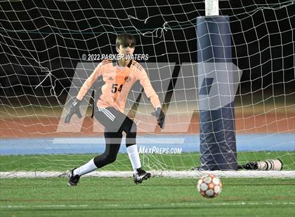 Thumbnail 3 in Dutchtown vs Jesuit (LHSAA Div. 1 Quarterfinals) photogallery.