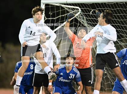 Thumbnail 3 in Dutchtown vs Jesuit (LHSAA Div. 1 Quarterfinals) photogallery.