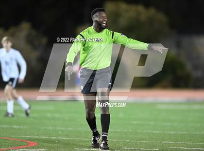 Thumbnail 3 in Dutchtown vs Jesuit (LHSAA Div. 1 Quarterfinals) photogallery.