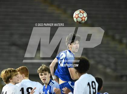 Thumbnail 3 in Dutchtown vs Jesuit (LHSAA Div. 1 Quarterfinals) photogallery.