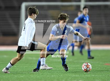 Thumbnail 1 in Dutchtown vs Jesuit (LHSAA Div. 1 Quarterfinals) photogallery.