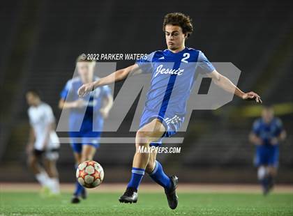 Thumbnail 3 in Dutchtown vs Jesuit (LHSAA Div. 1 Quarterfinals) photogallery.