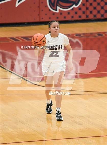 Thumbnail 2 in Hamilton vs. St. Ignatius (Nike Tournament of Champions) photogallery.