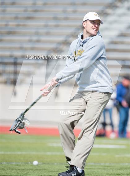 Thumbnail 3 in Arapahoe vs Grandview (CHSAA Quarterfinals) photogallery.