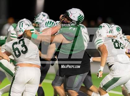 Thumbnail 1 in Marion @ Luling photogallery.