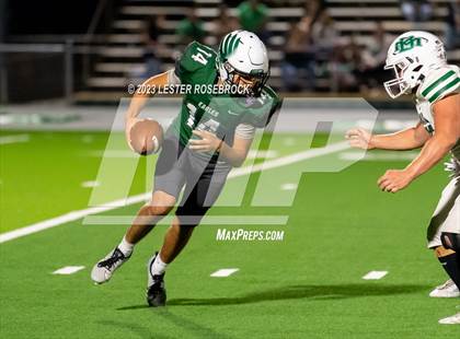 Thumbnail 2 in Marion @ Luling photogallery.