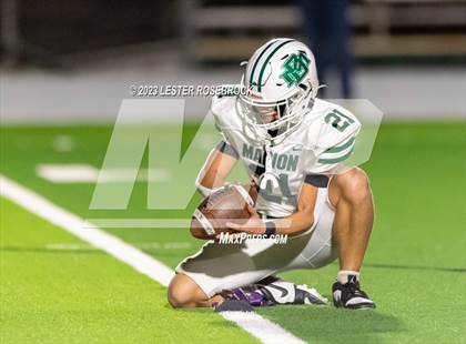 Thumbnail 2 in Marion @ Luling photogallery.