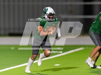 Thumbnail 3 in Marion @ Luling photogallery.
