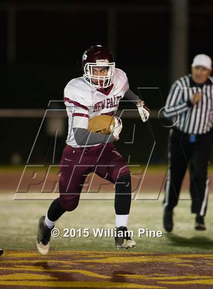 Thumbnail 3 in Cornwall Central vs. New Paltz (Section 9 Class A Semifinal) photogallery.