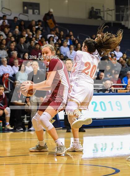 Thumbnail 3 in Mission Hills vs. Cathedral Catholic (CIF SDS Open Final) photogallery.
