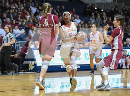 Thumbnail 3 in Mission Hills vs. Cathedral Catholic (CIF SDS Open Final) photogallery.