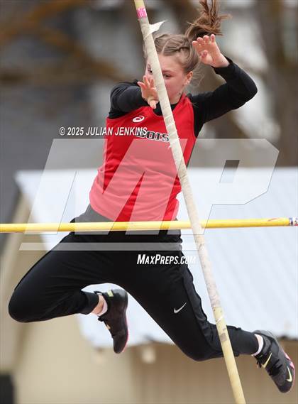 Thumbnail 1 in Boise Opener Track Meet photogallery.