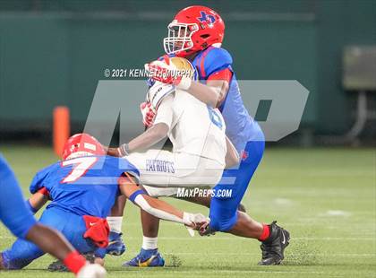 Thumbnail 2 in Sam Houston vs Lakeview Centennial photogallery.