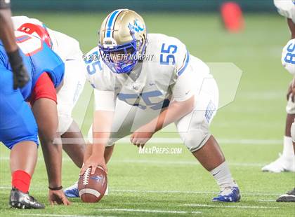 Thumbnail 3 in Sam Houston vs Lakeview Centennial photogallery.