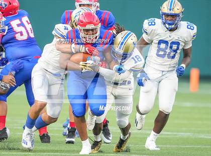 Thumbnail 2 in Sam Houston vs Lakeview Centennial photogallery.