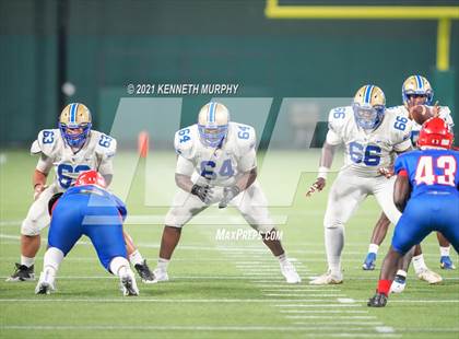 Thumbnail 3 in Sam Houston vs Lakeview Centennial photogallery.