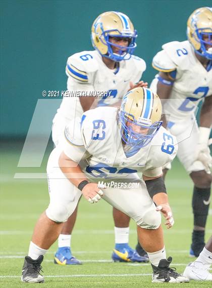 Thumbnail 1 in Sam Houston vs Lakeview Centennial photogallery.