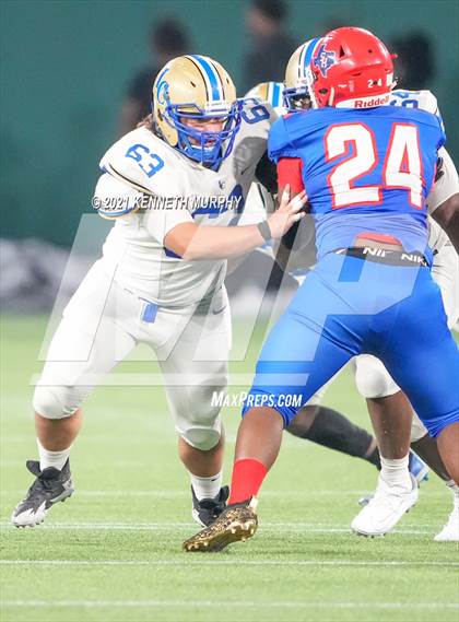 Thumbnail 2 in Sam Houston vs Lakeview Centennial photogallery.