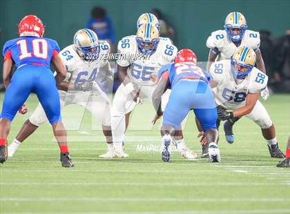 Thumbnail 3 in Sam Houston vs Lakeview Centennial photogallery.