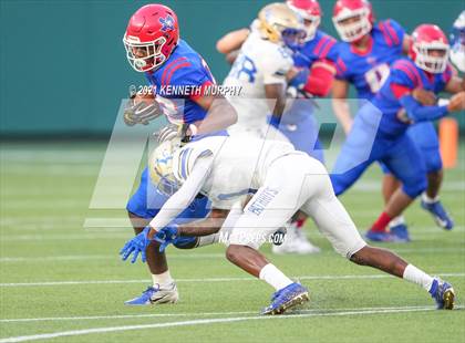 Thumbnail 1 in Sam Houston vs Lakeview Centennial photogallery.