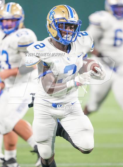 Thumbnail 2 in Sam Houston vs Lakeview Centennial photogallery.