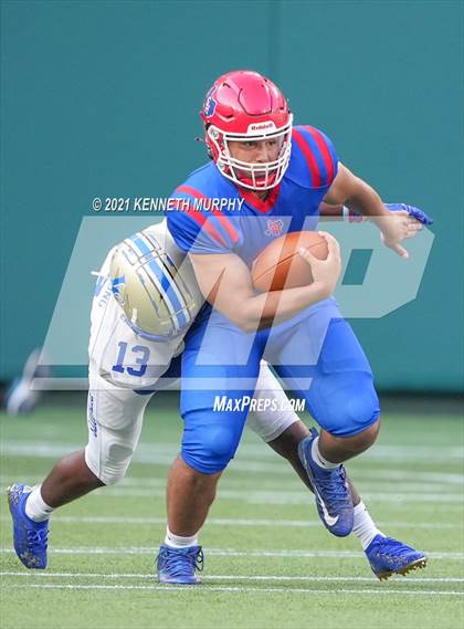 Thumbnail 2 in Sam Houston vs Lakeview Centennial photogallery.