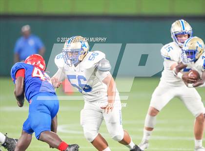 Thumbnail 2 in Sam Houston vs Lakeview Centennial photogallery.