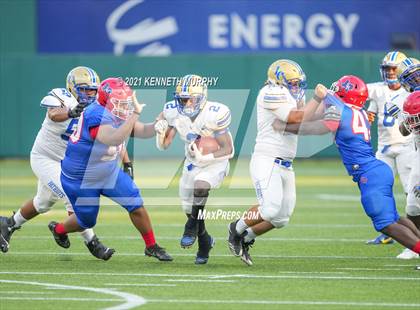 Thumbnail 3 in Sam Houston vs Lakeview Centennial photogallery.