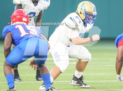 Thumbnail 1 in Sam Houston vs Lakeview Centennial photogallery.