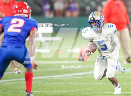 Thumbnail 3 in Sam Houston vs Lakeview Centennial photogallery.