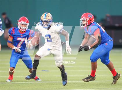 Thumbnail 1 in Sam Houston vs Lakeview Centennial photogallery.