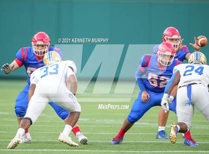 Thumbnail 2 in Sam Houston vs Lakeview Centennial photogallery.