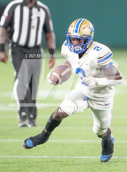 Thumbnail 2 in Sam Houston vs Lakeview Centennial photogallery.
