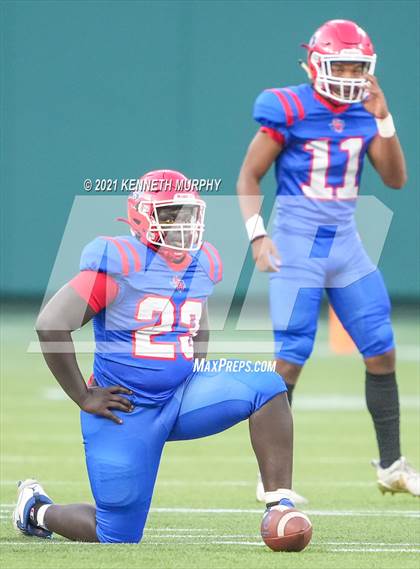 Thumbnail 2 in Sam Houston vs Lakeview Centennial photogallery.