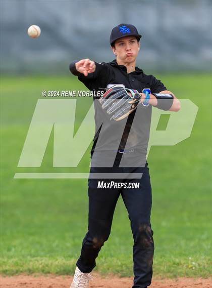 Thumbnail 3 in San Marino vs Monrovia photogallery.