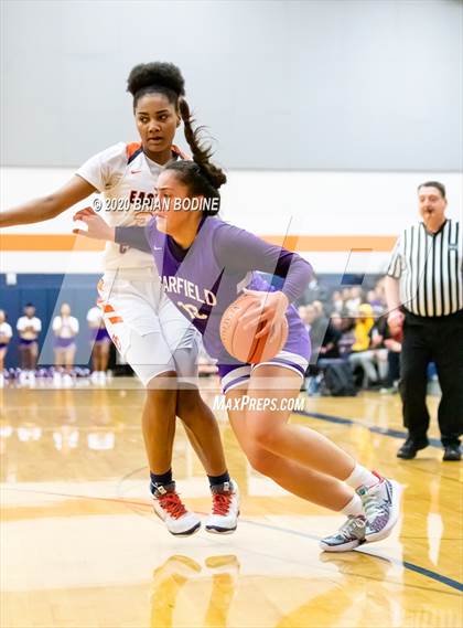 Thumbnail 3 in Garfield @ Eastside Catholic photogallery.