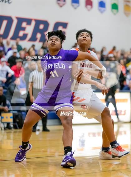 Thumbnail 2 in Garfield @ Eastside Catholic photogallery.