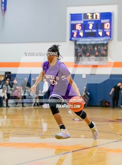 Thumbnail 3 in Garfield @ Eastside Catholic photogallery.