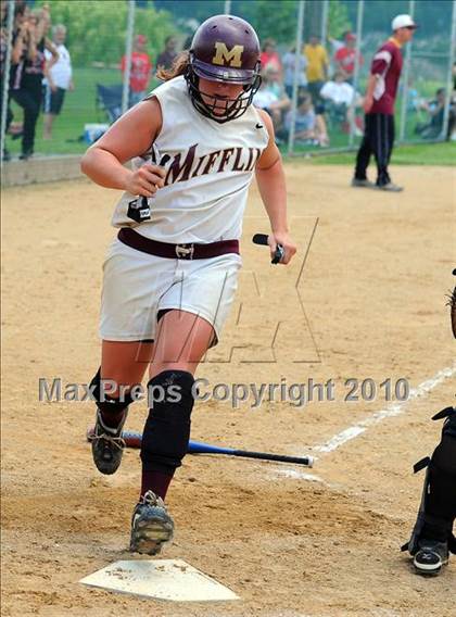 Thumbnail 3 in Coatesville vs Governor Mifflin (PIAA Class AAAA Quarterfinal) photogallery.