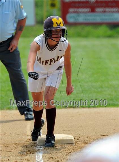 Thumbnail 2 in Coatesville vs Governor Mifflin (PIAA Class AAAA Quarterfinal) photogallery.