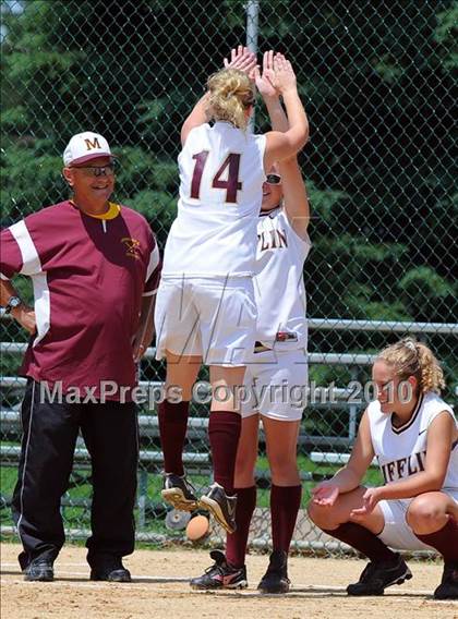 Thumbnail 3 in Coatesville vs Governor Mifflin (PIAA Class AAAA Quarterfinal) photogallery.