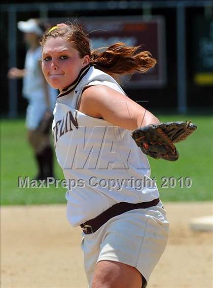 Thumbnail 1 in Coatesville vs Governor Mifflin (PIAA Class AAAA Quarterfinal) photogallery.