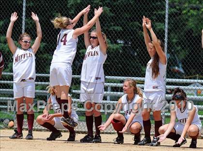 Thumbnail 1 in Coatesville vs Governor Mifflin (PIAA Class AAAA Quarterfinal) photogallery.
