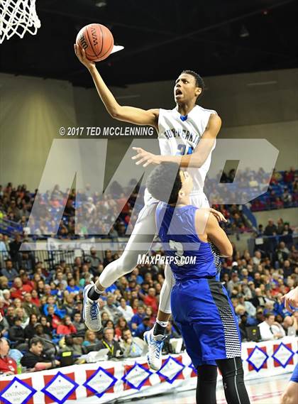 Thumbnail 2 in Guy-Perkins vs Shirley  (AAA 1A Final) photogallery.