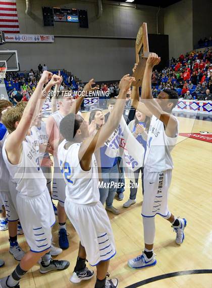 Thumbnail 2 in Guy-Perkins vs Shirley  (AAA 1A Final) photogallery.