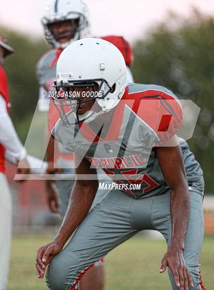 Thumbnail 2 in Jo Byrns @ RePublic photogallery.
