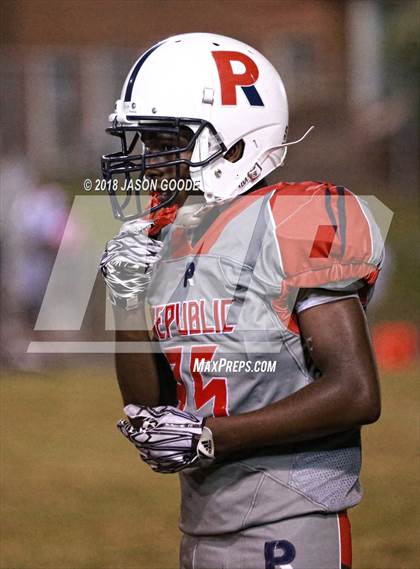 Thumbnail 1 in Jo Byrns @ RePublic photogallery.