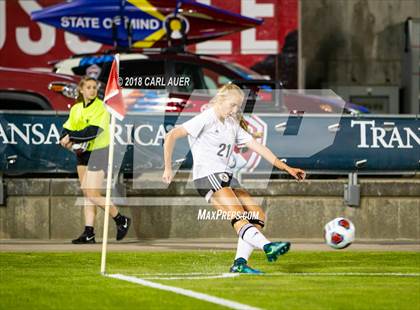 Thumbnail 2 in Jefferson Academy vs. Kent Denver (CHSAA 3A Final) photogallery.
