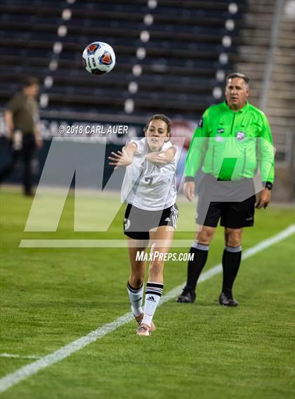 Thumbnail 3 in Jefferson Academy vs. Kent Denver (CHSAA 3A Final) photogallery.